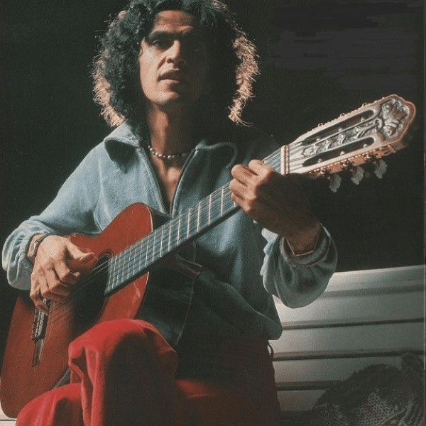 Imagem História de Caetano Veloso